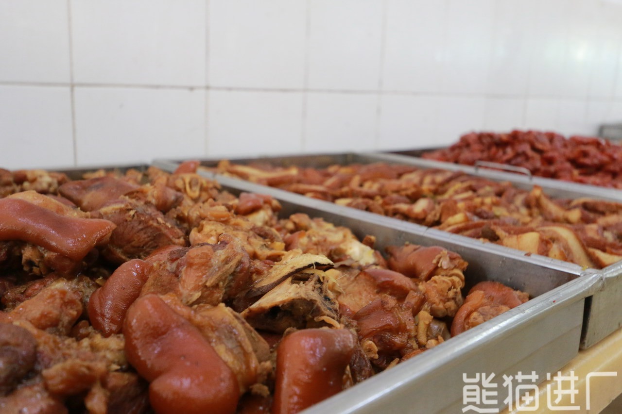 万裕三信电子（东莞）有限公司食堂环境图3