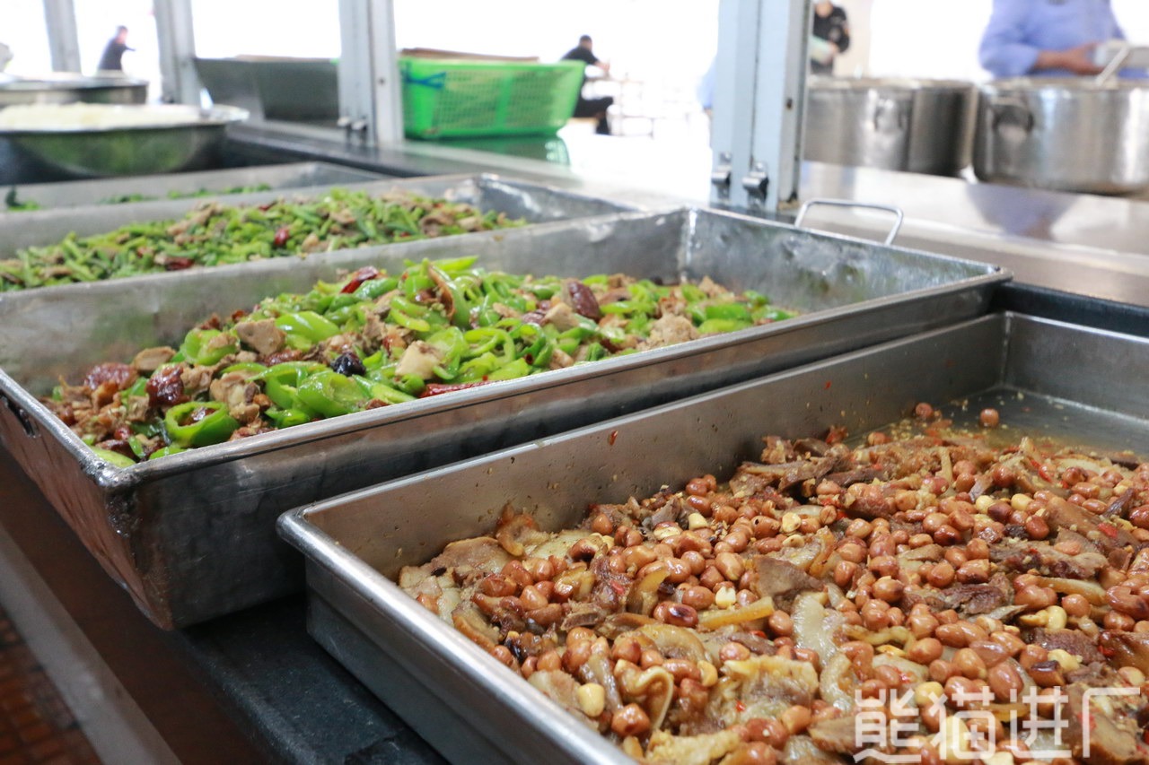 万裕三信电子（东莞）有限公司食堂环境图4