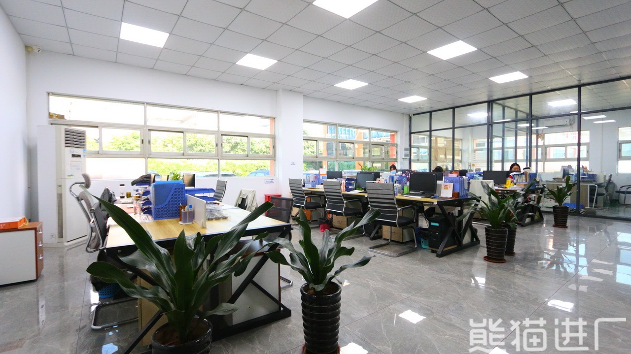 东莞市臻创精密科技有限公司工作环境图1