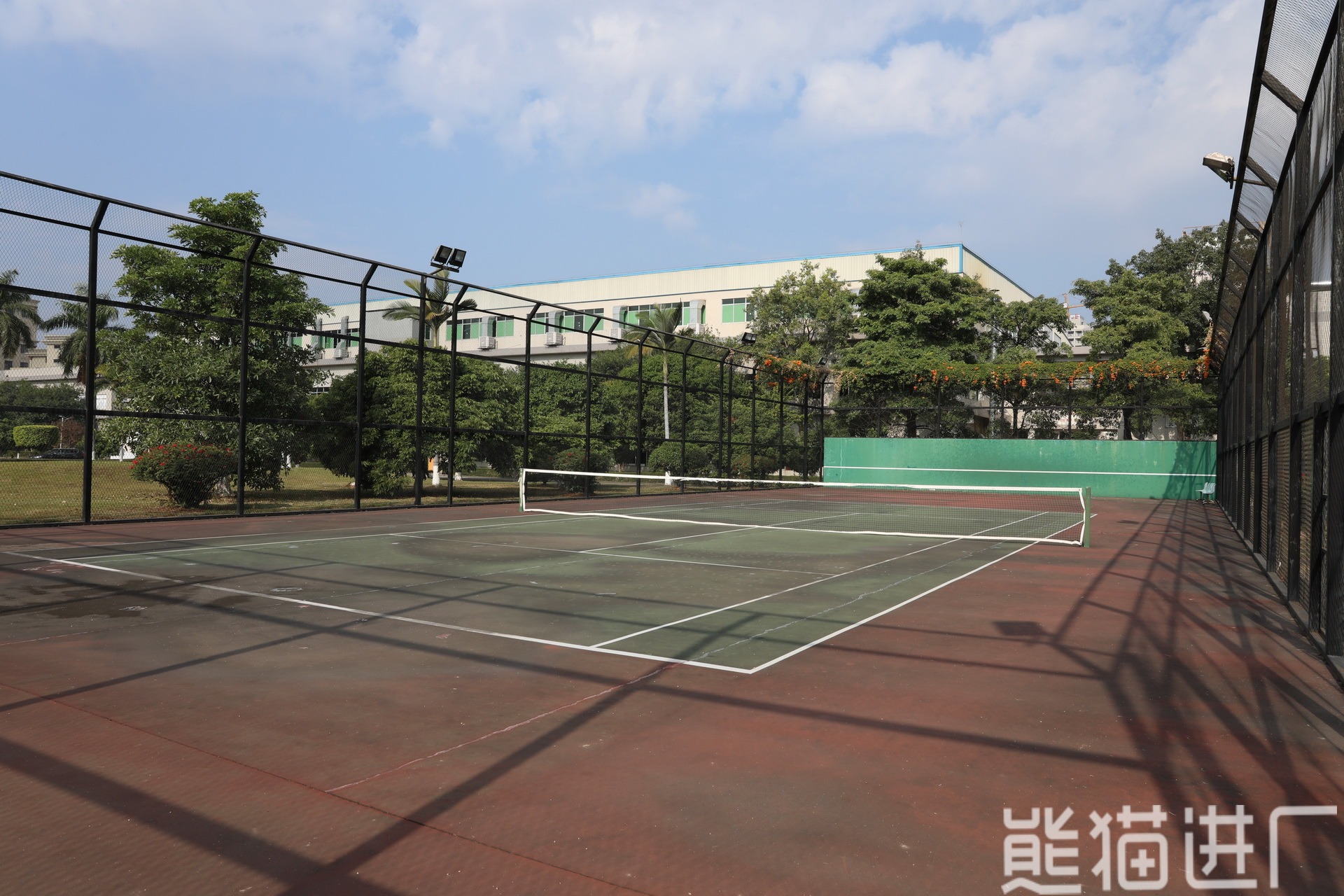 焊接工招工工厂生活配套图1