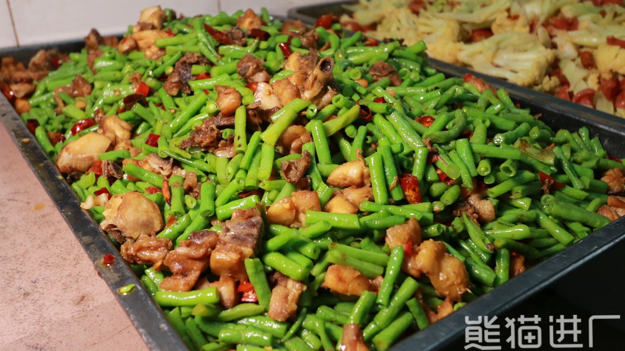 东莞市锦利电子科技有限公司食堂环境图2