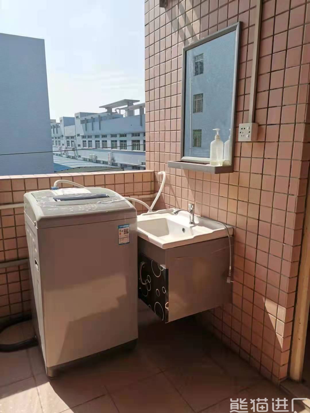 东莞市金栩达塑胶制品有限公司总览图1